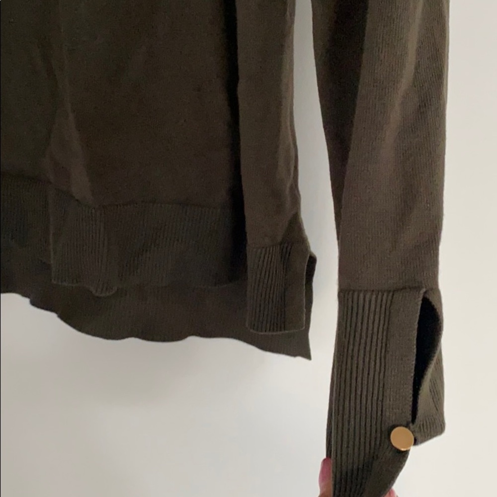 Navy Color Sweater - Picture 4 of 4